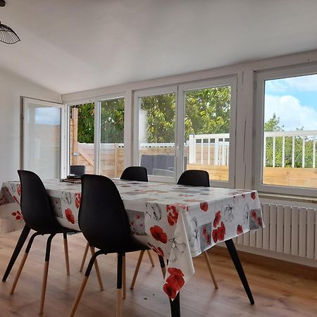 Logement Lumineux Avec Terrasse ラ・ロッシュ＝シュル＝ヨン エクステリア 写真